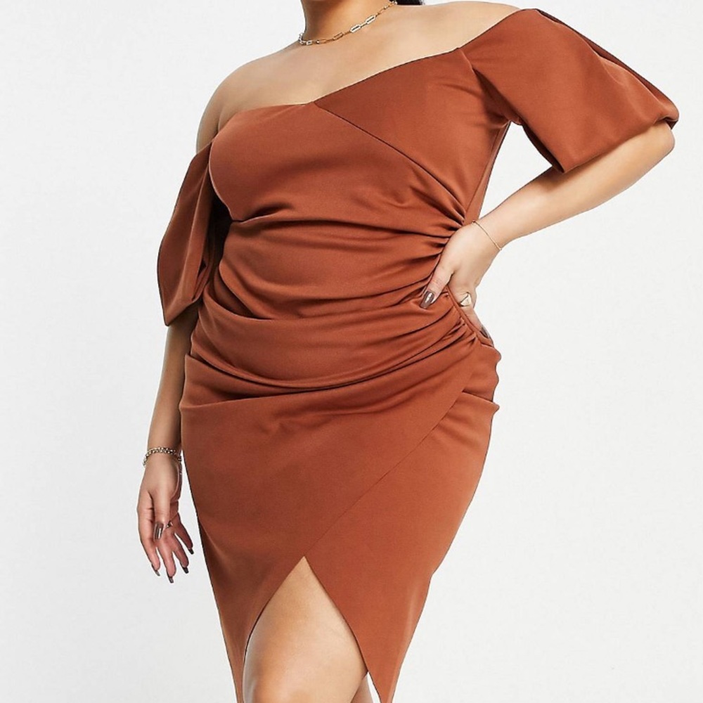 Curve sweetheart neckline wrap tuck off the shoulder dress